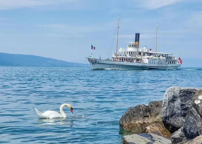 Maison Villageoise Tatil Evi Collombey-Muraz